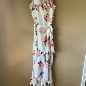 Floral ruffled midi length dress, size M